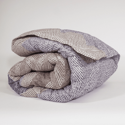 Зимна олекотена завивка за спалня Пиеро 200/210 см.