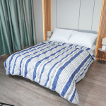 Вълнена олекотена завивка Мерино Грид 150/210 см 